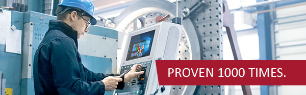 Operating and monitoring in industrial environments with built-in Panel PC